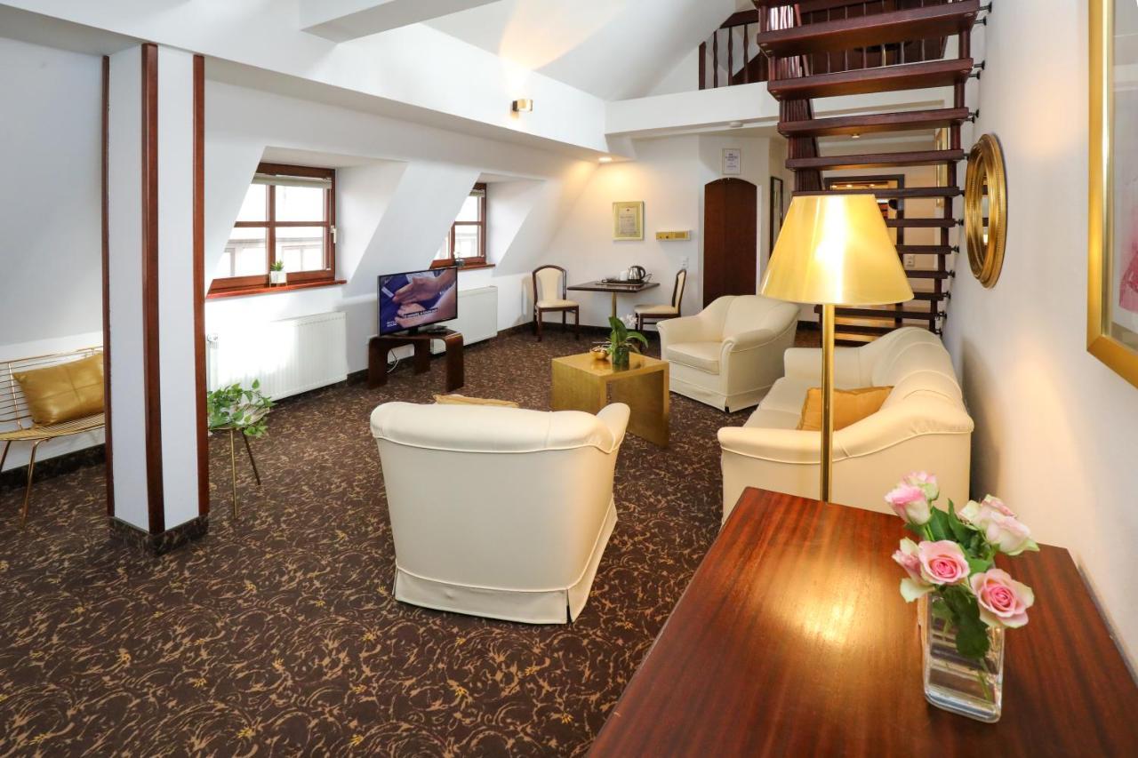 City-Hotel أشافنبورغ المظهر الخارجي الصورة